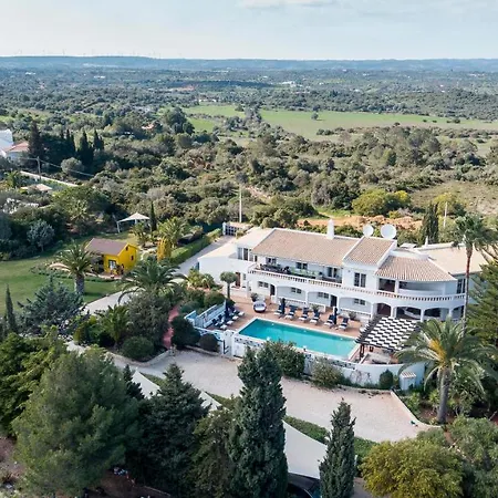 Cristo - Almond アパート *